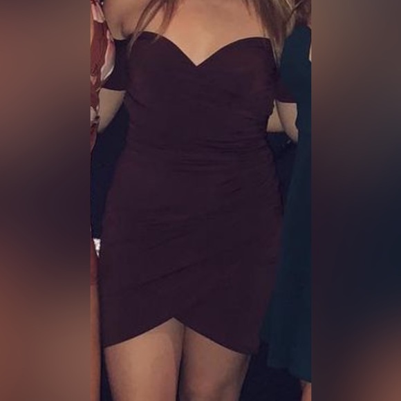 Maroon Mini Dress - Picture 3 of 3